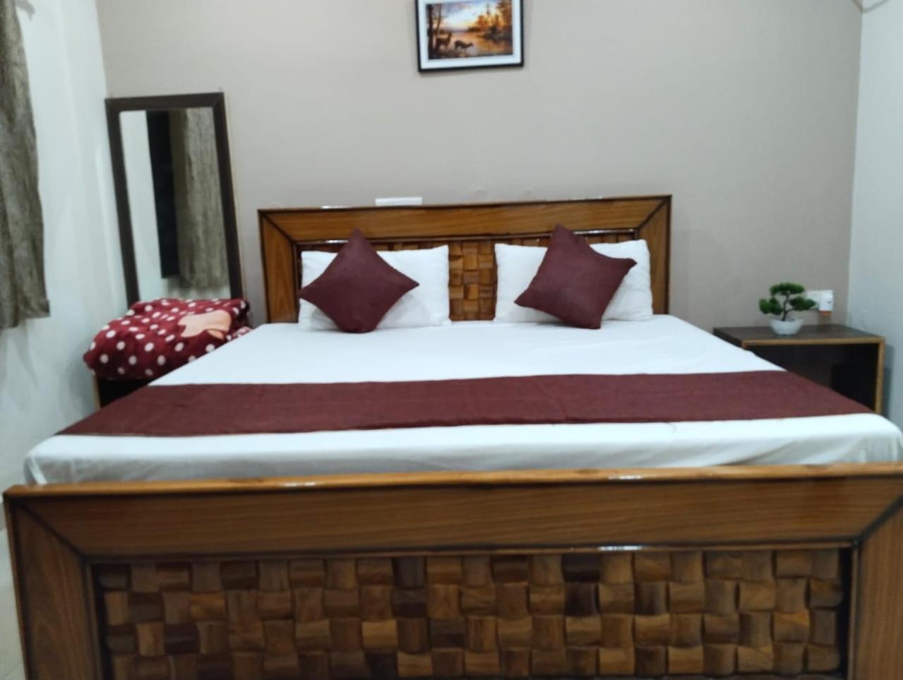 Hotel Jungle Palace Resort Umaria  Екстер'єр фото