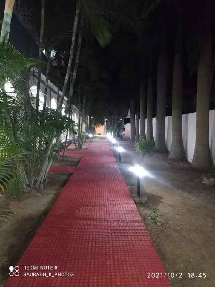 Hotel Jungle Palace Resort Umaria  Екстер'єр фото