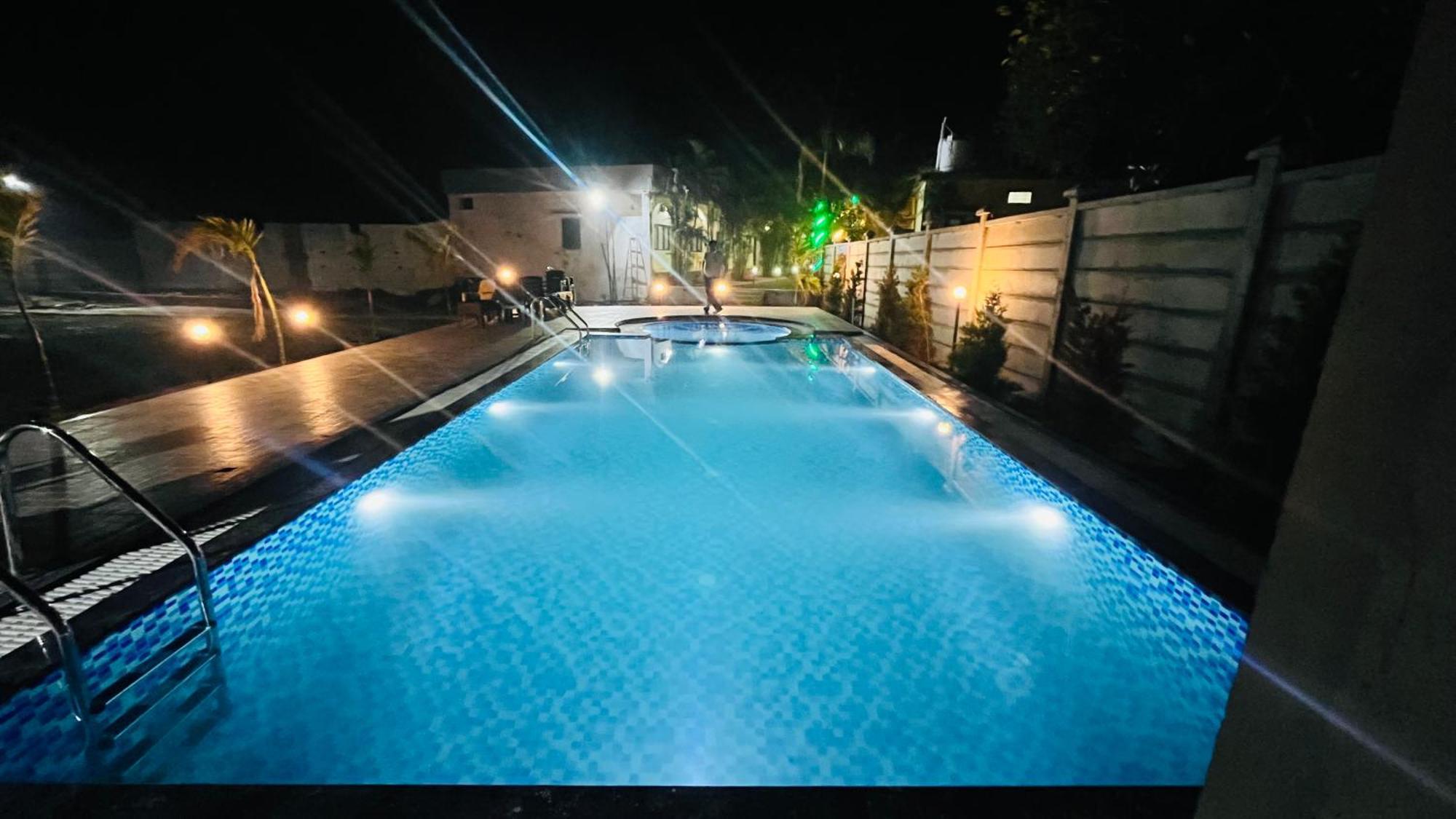 Hotel Jungle Palace Resort Umaria  Екстер'єр фото