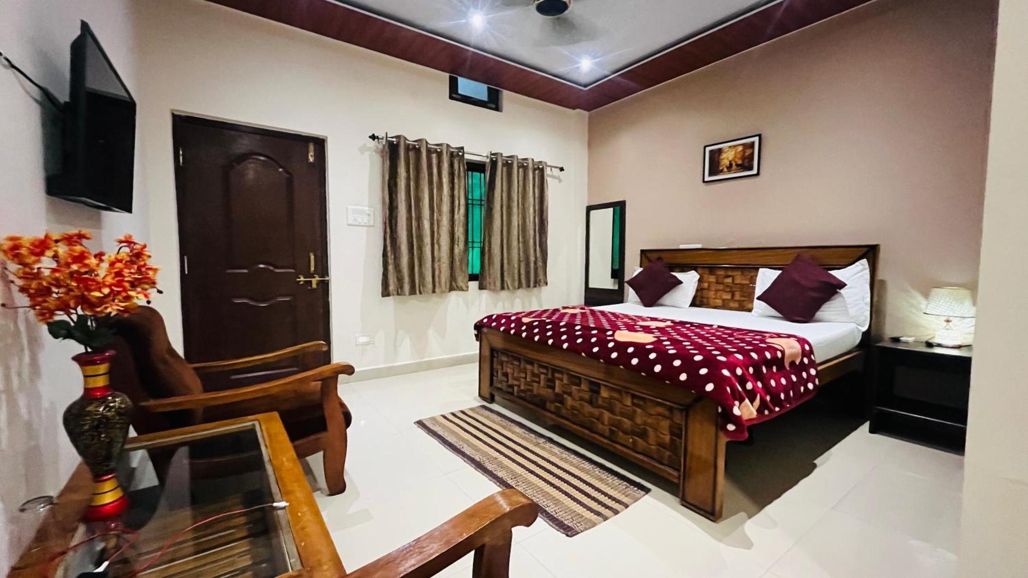 Hotel Jungle Palace Resort Umaria  Екстер'єр фото